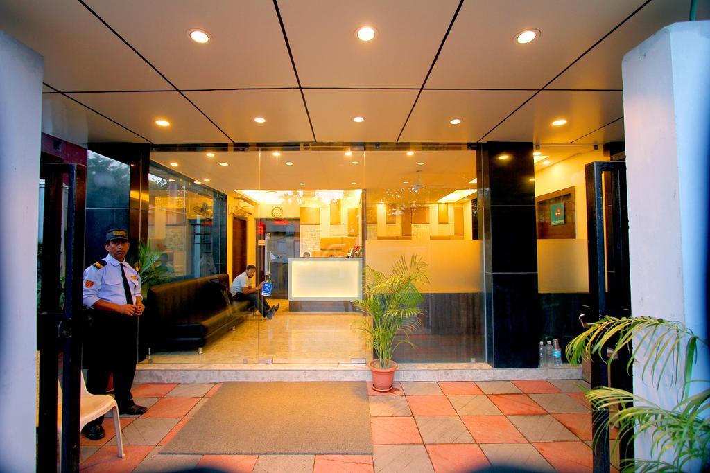 Crest Inn Calcutta  Esterno foto