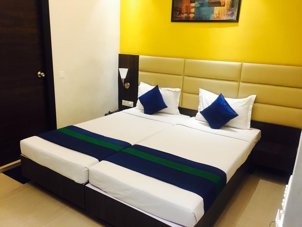Crest Inn Calcutta  Esterno foto