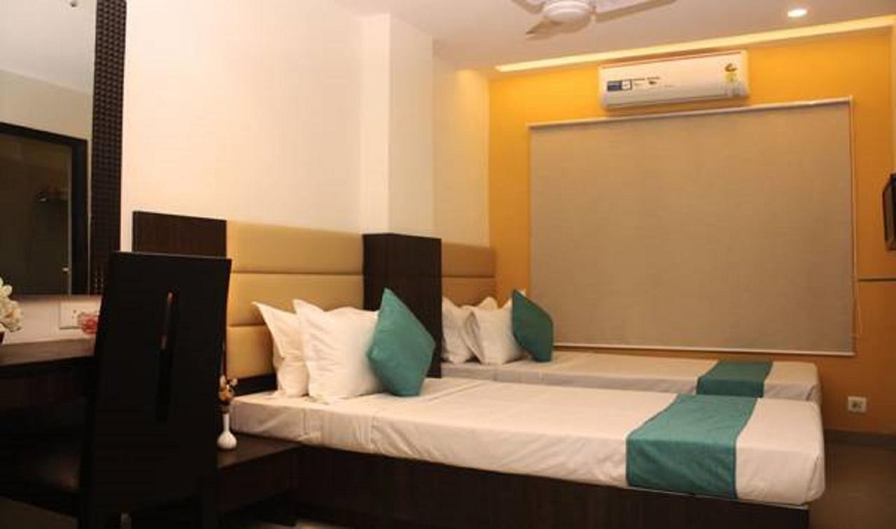 Crest Inn Calcutta  Esterno foto