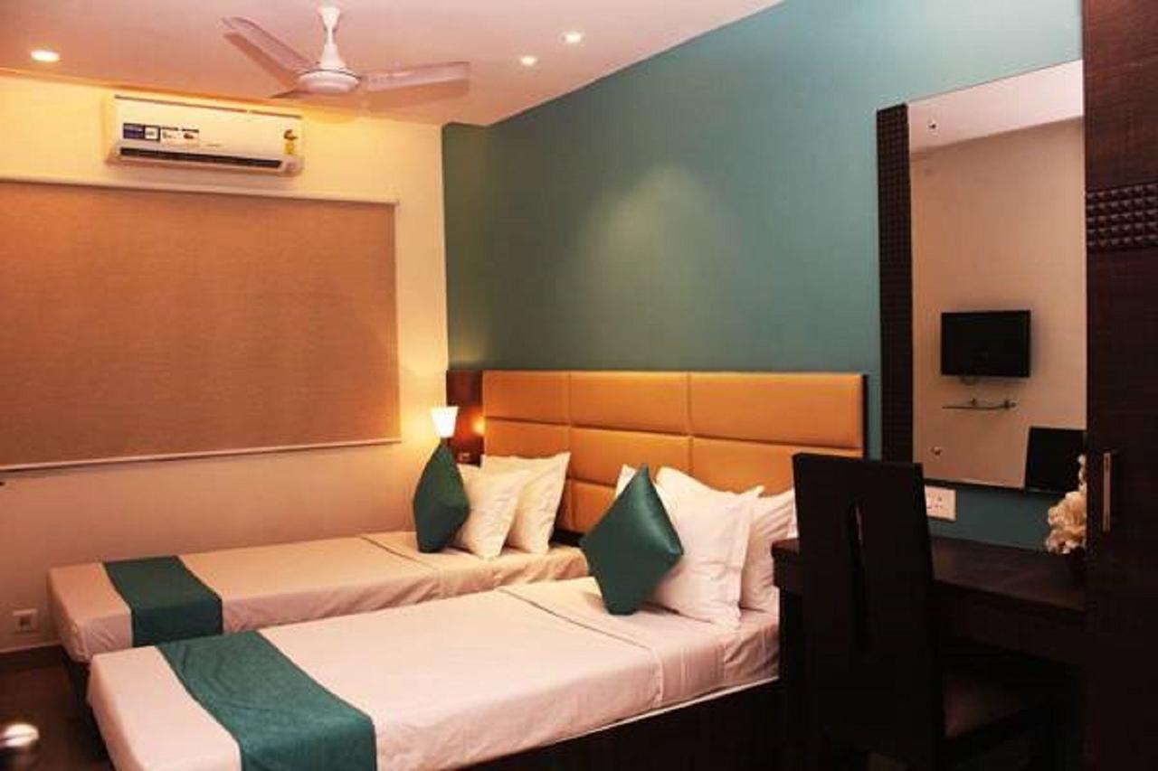 Crest Inn Calcutta  Esterno foto