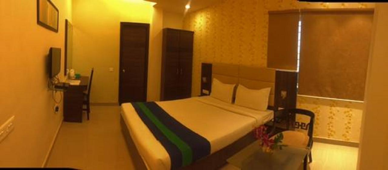 Crest Inn Calcutta  Esterno foto