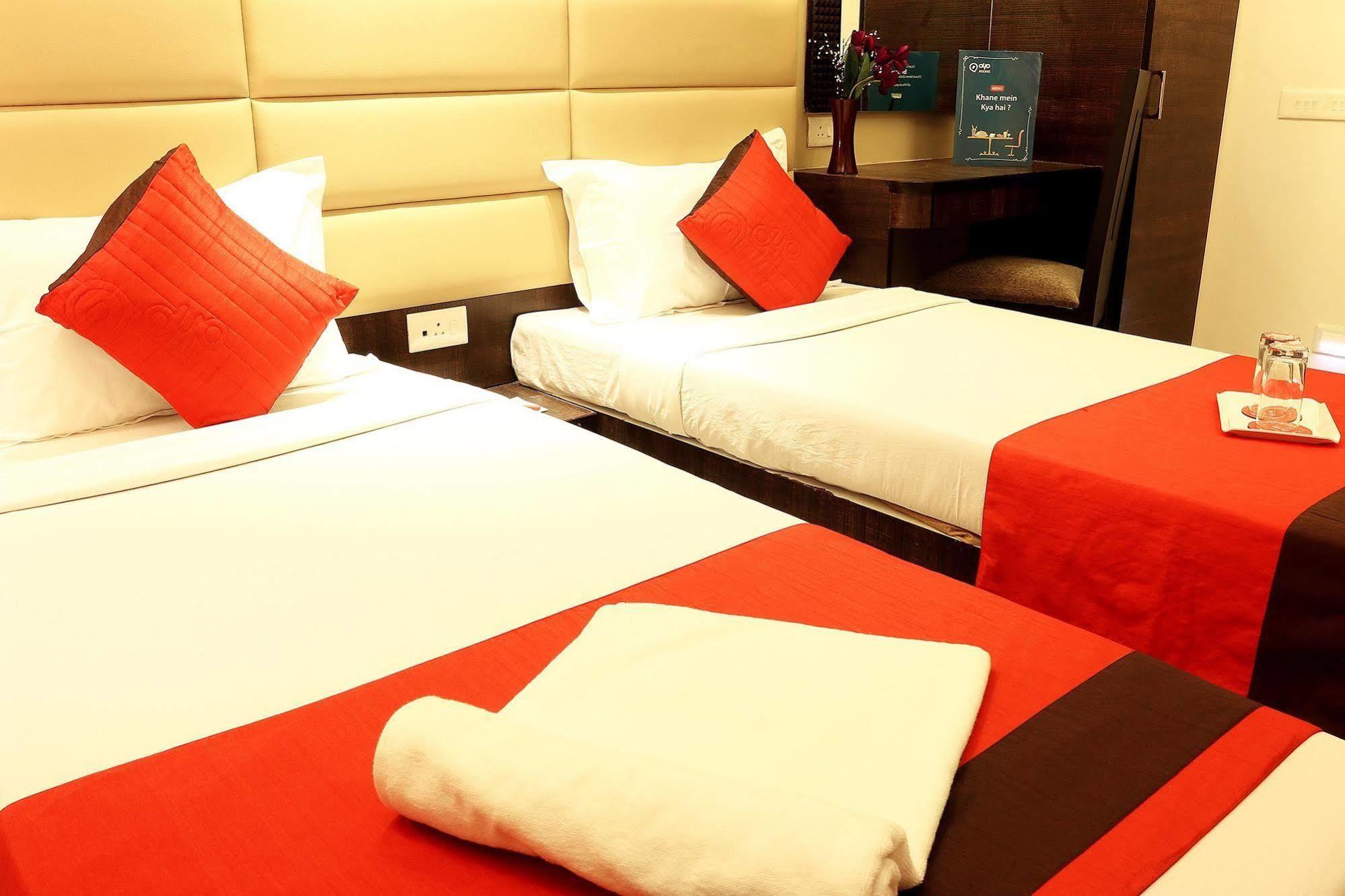 Crest Inn Calcutta  Esterno foto