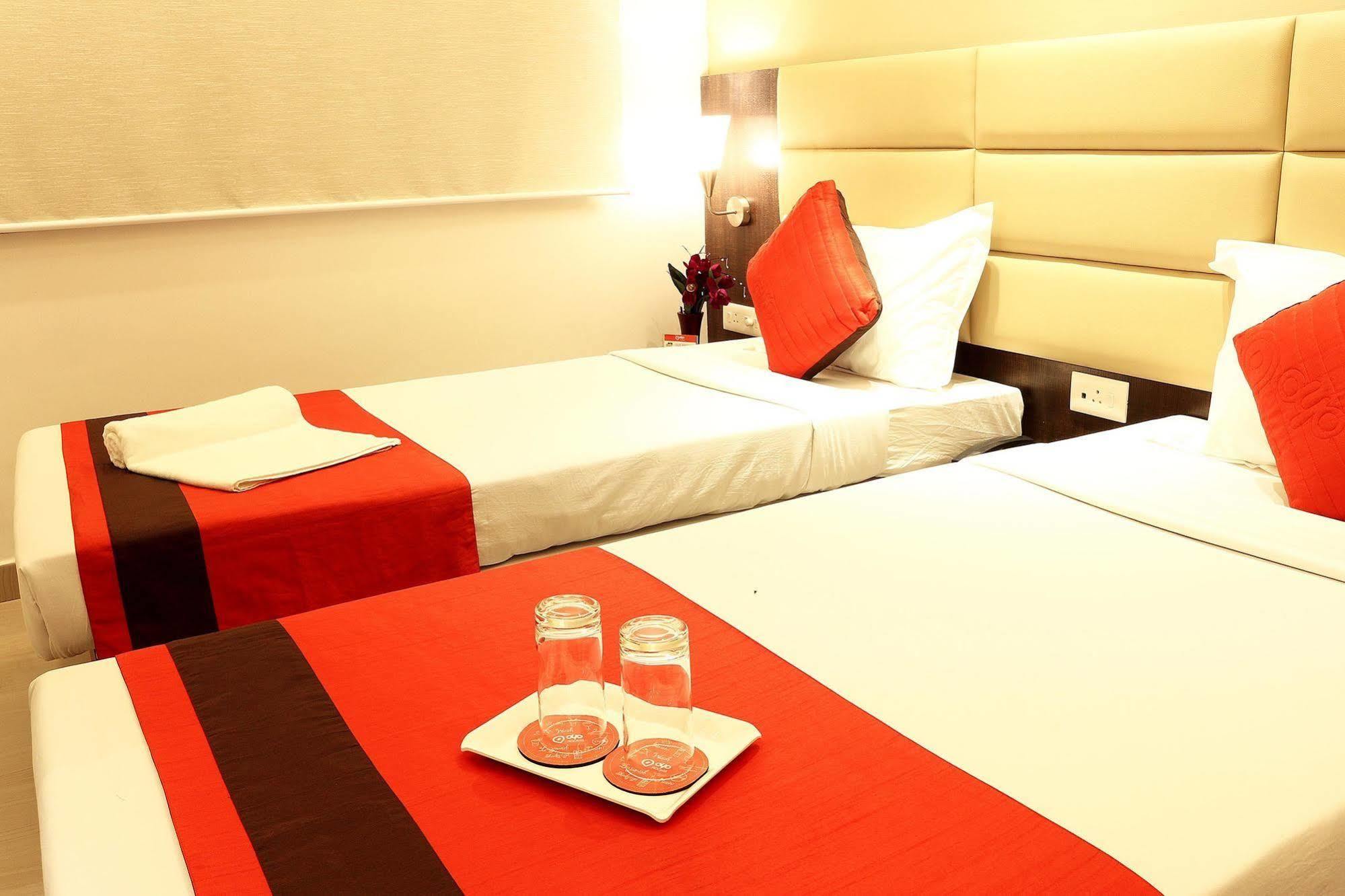 Crest Inn Calcutta  Esterno foto